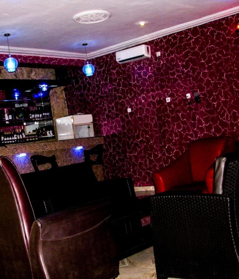Room In Lodge - Londa Hotel And Suites بورت هاركورت المظهر الخارجي الصورة